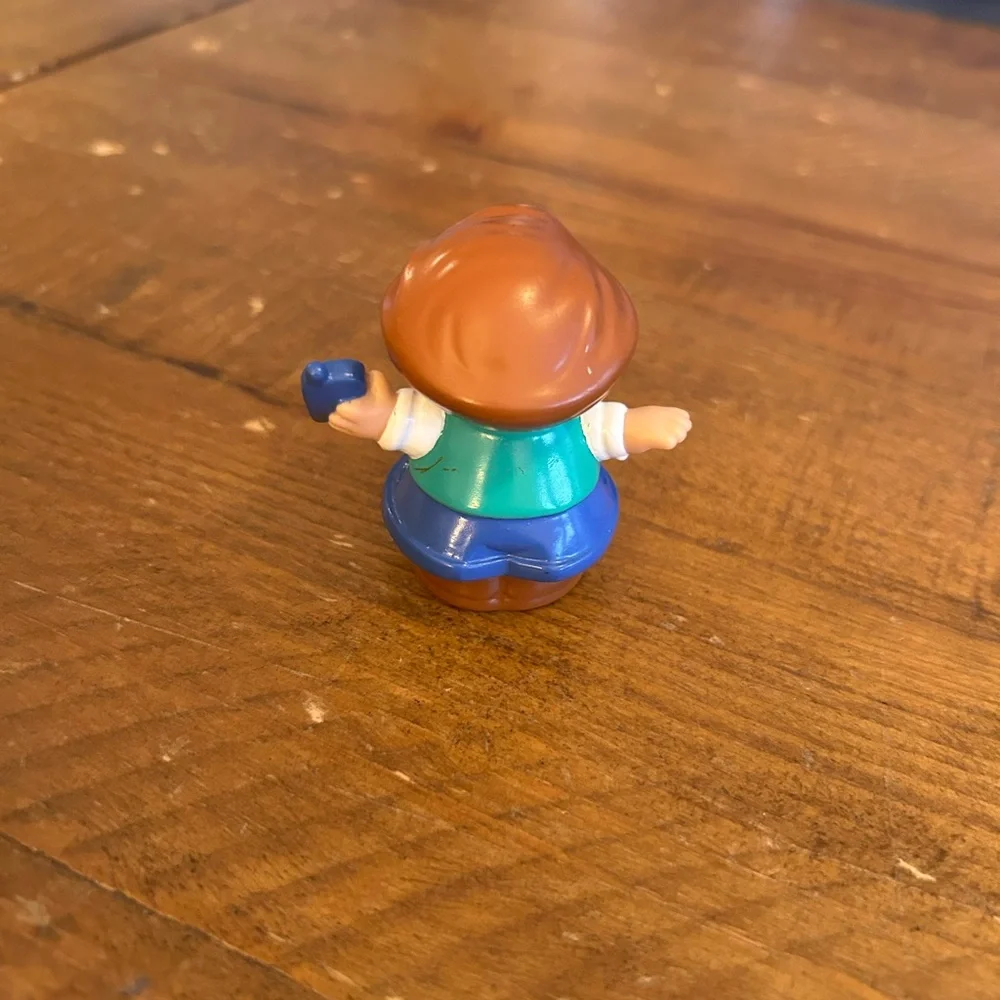 Fisher Price Little People dad with cell phone  as is